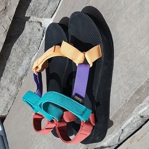 Teva Midform Sandals